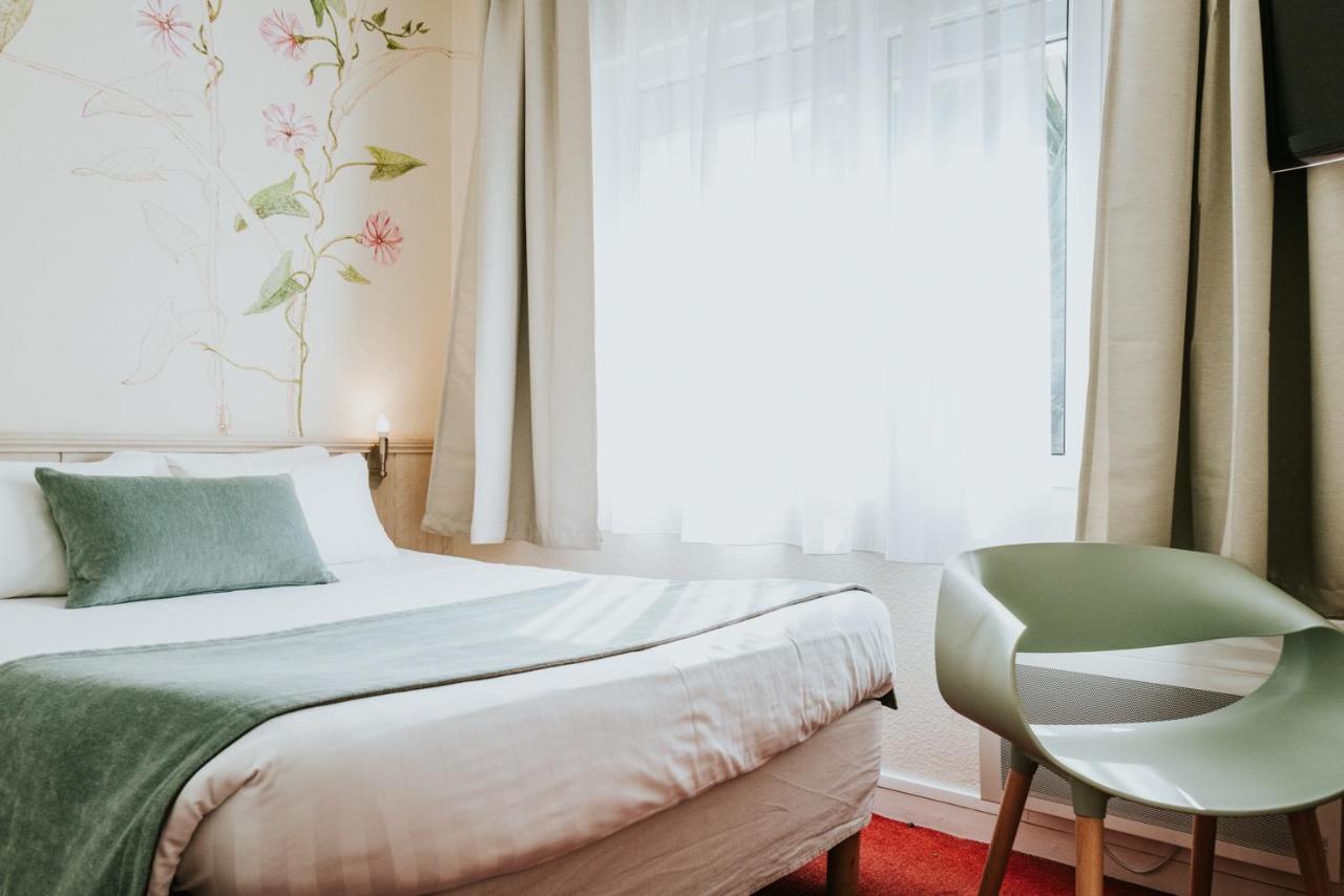 Hotel Aux Tamaris - Vue Mer Роскофф Екстер'єр фото