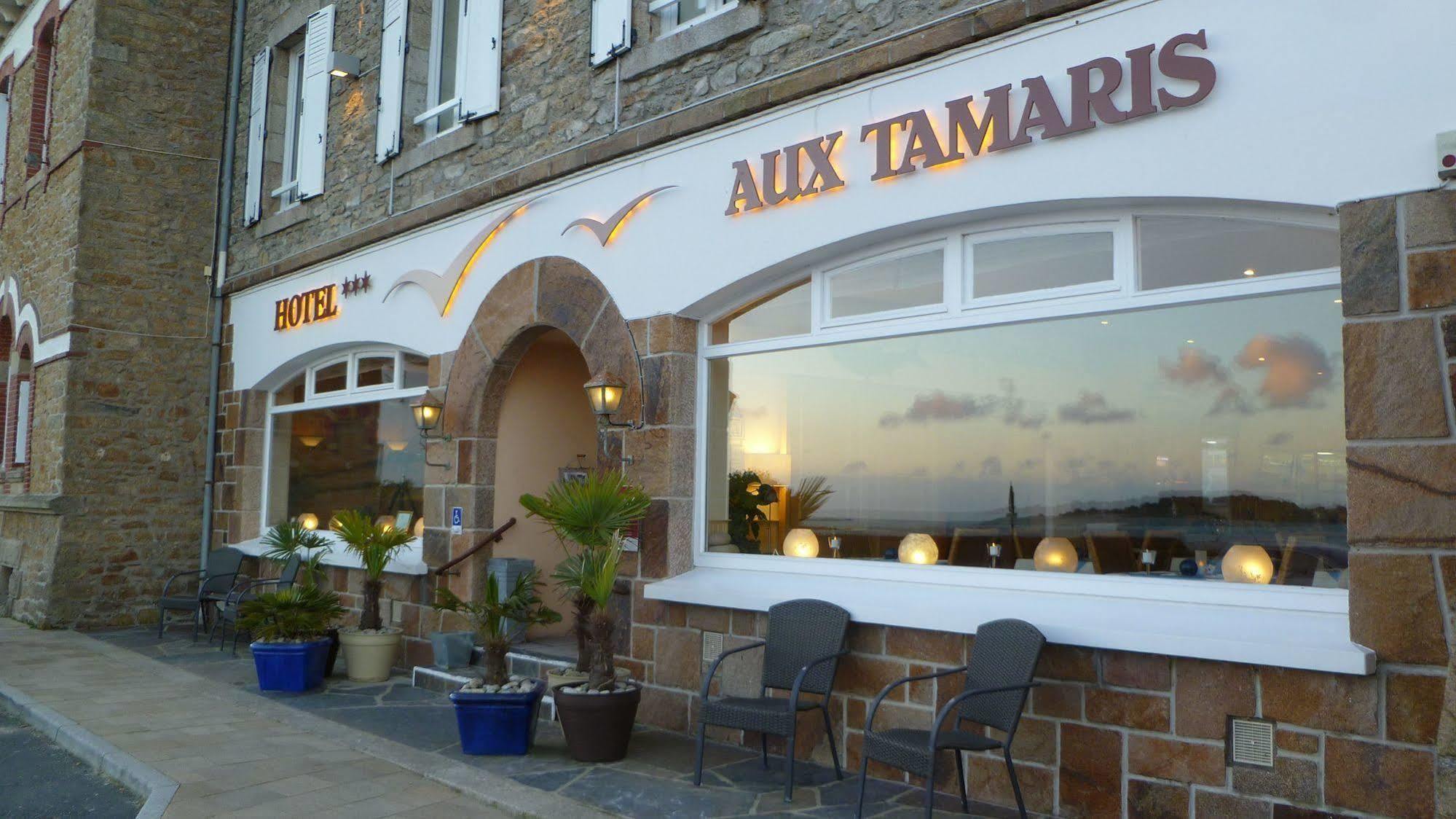 Hotel Aux Tamaris - Vue Mer Роскофф Екстер'єр фото